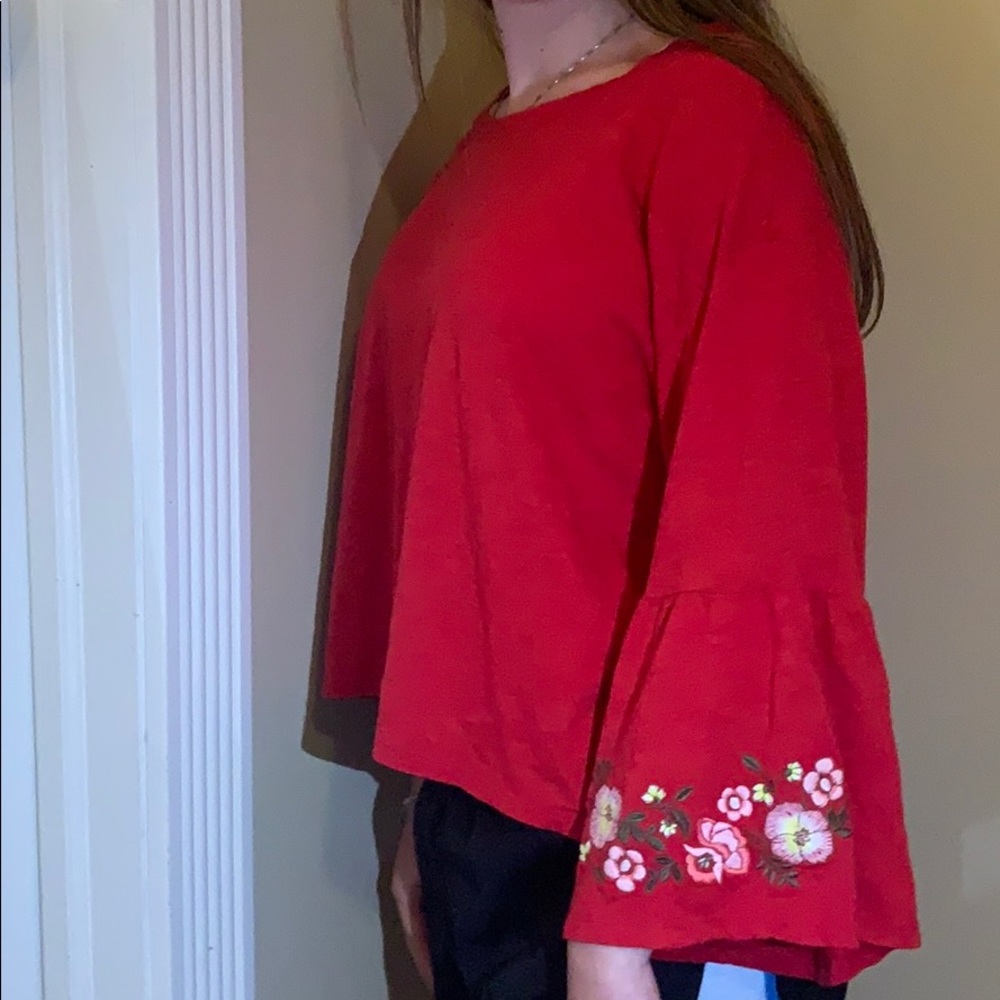 hollister flower blouse